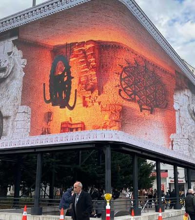 Kızılay’daki LED ekran açıldı